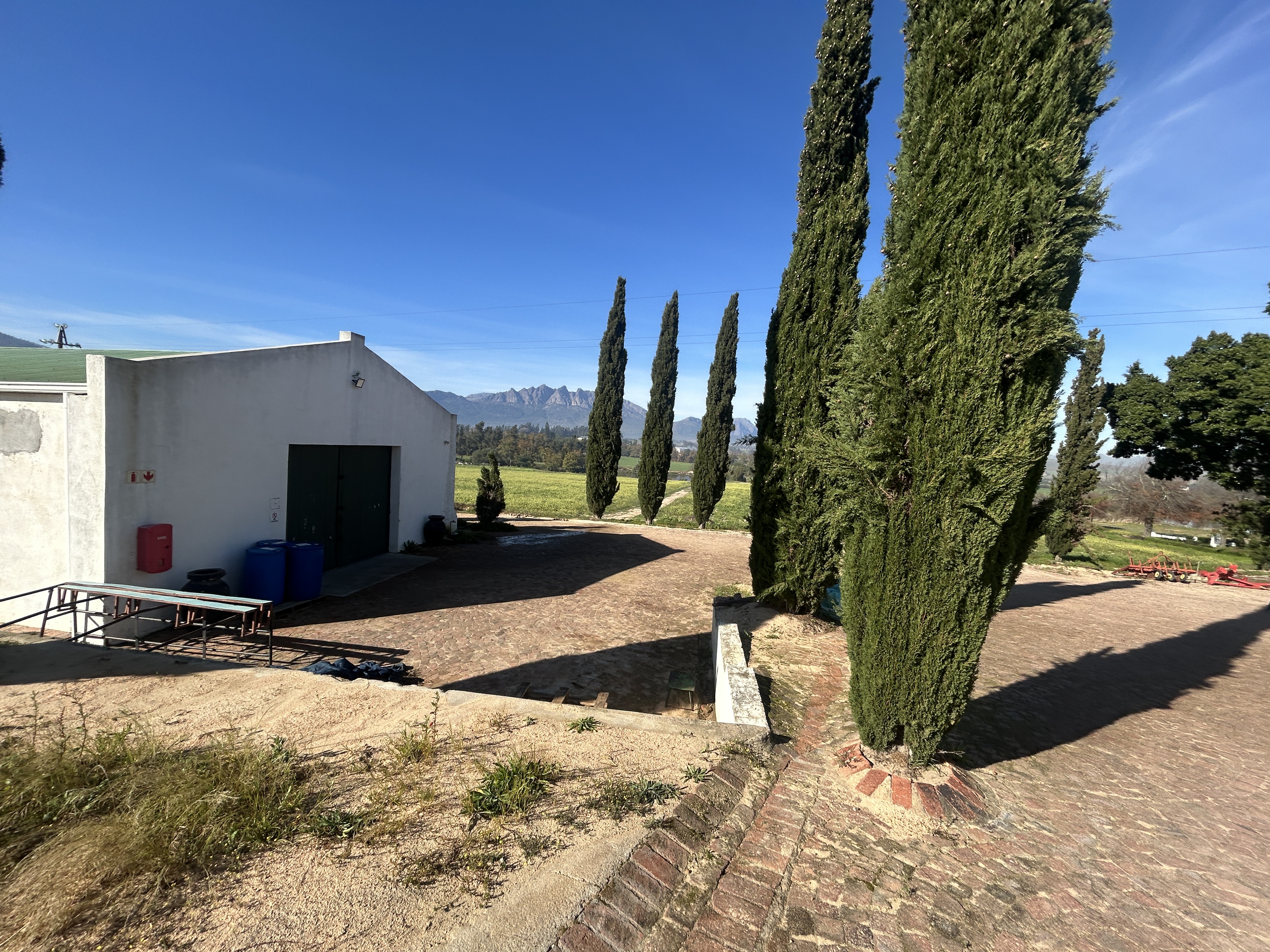 Well Developed Wine Farm With Established Infrastructure thumbnail 11
