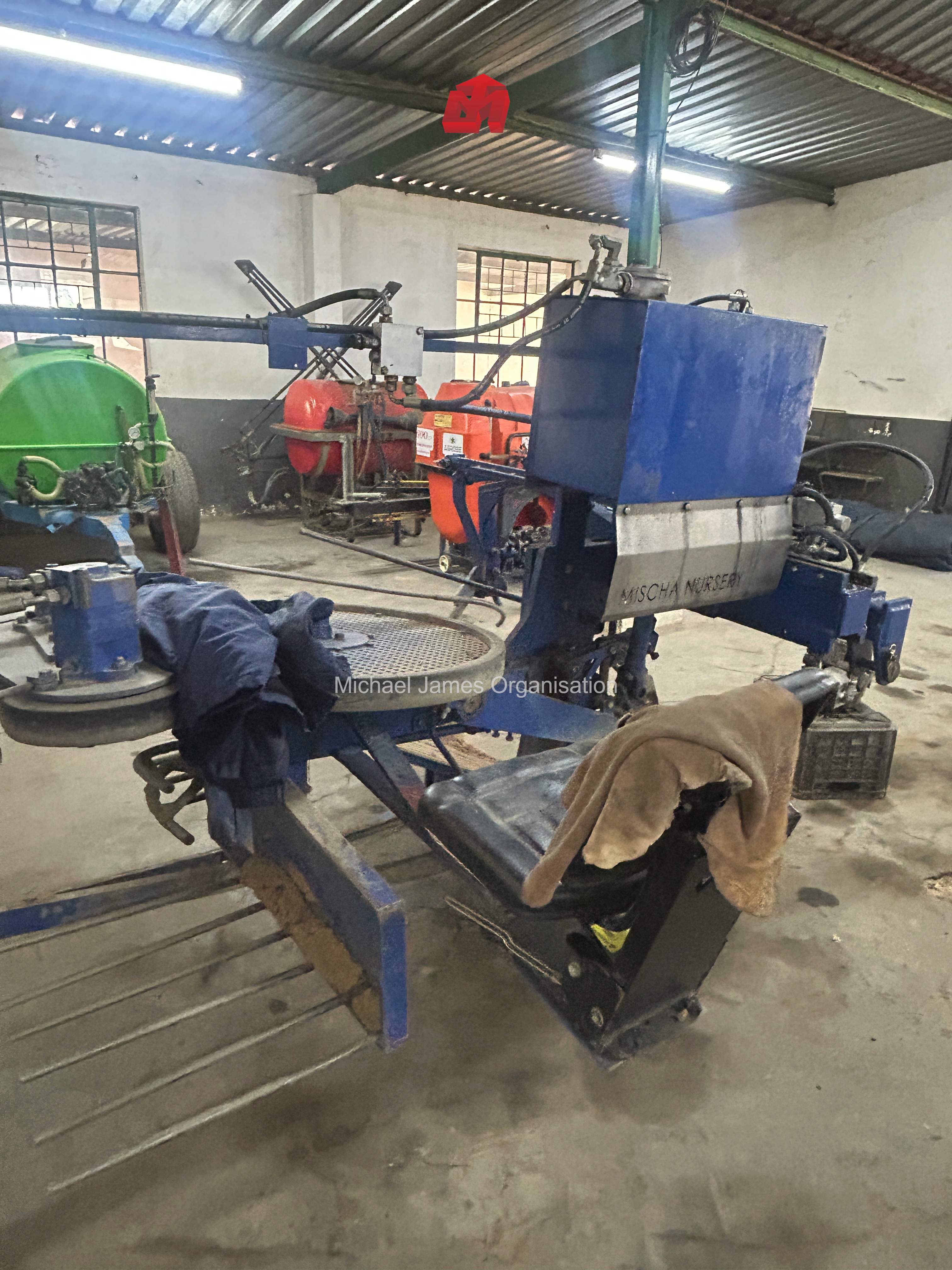 Agricultural, Viticultural, Transport & Workshop Equipment thumbnail 27