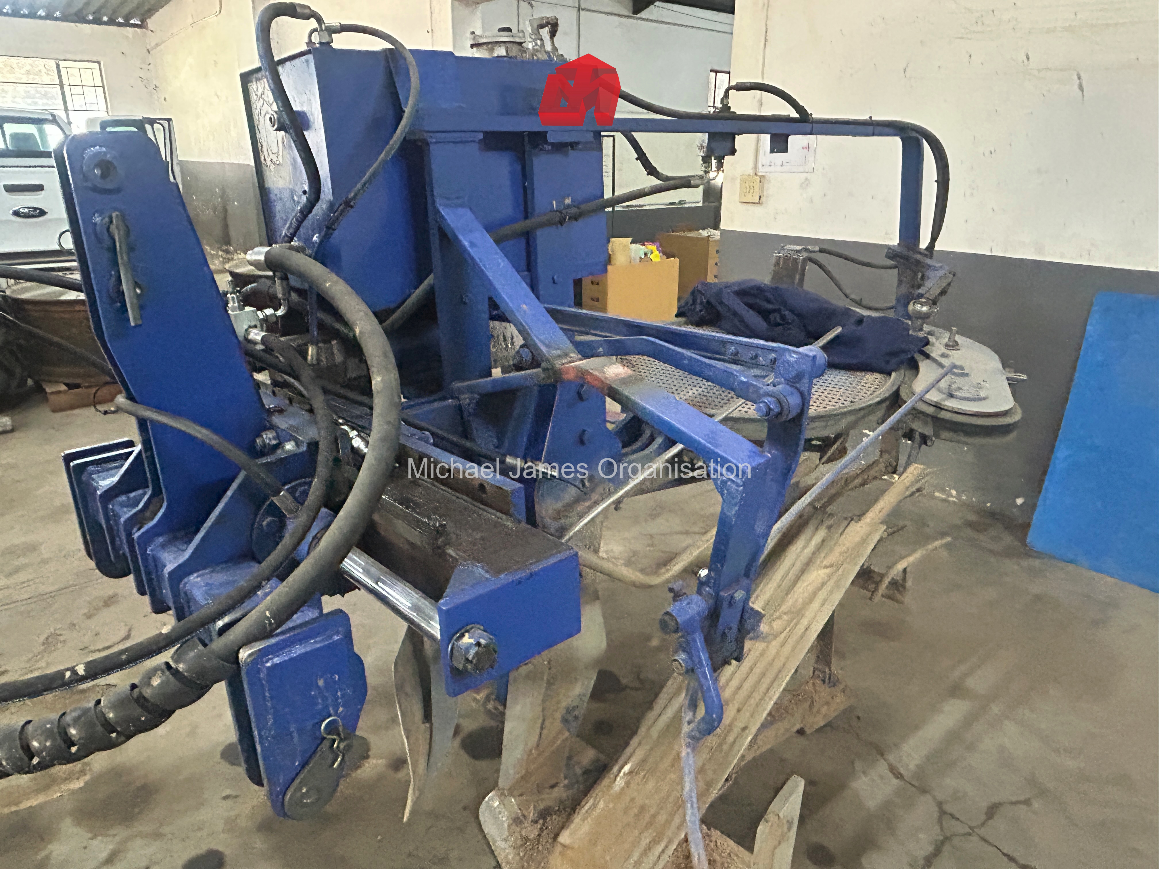 Agricultural, Viticultural, Transport & Workshop Equipment thumbnail 22