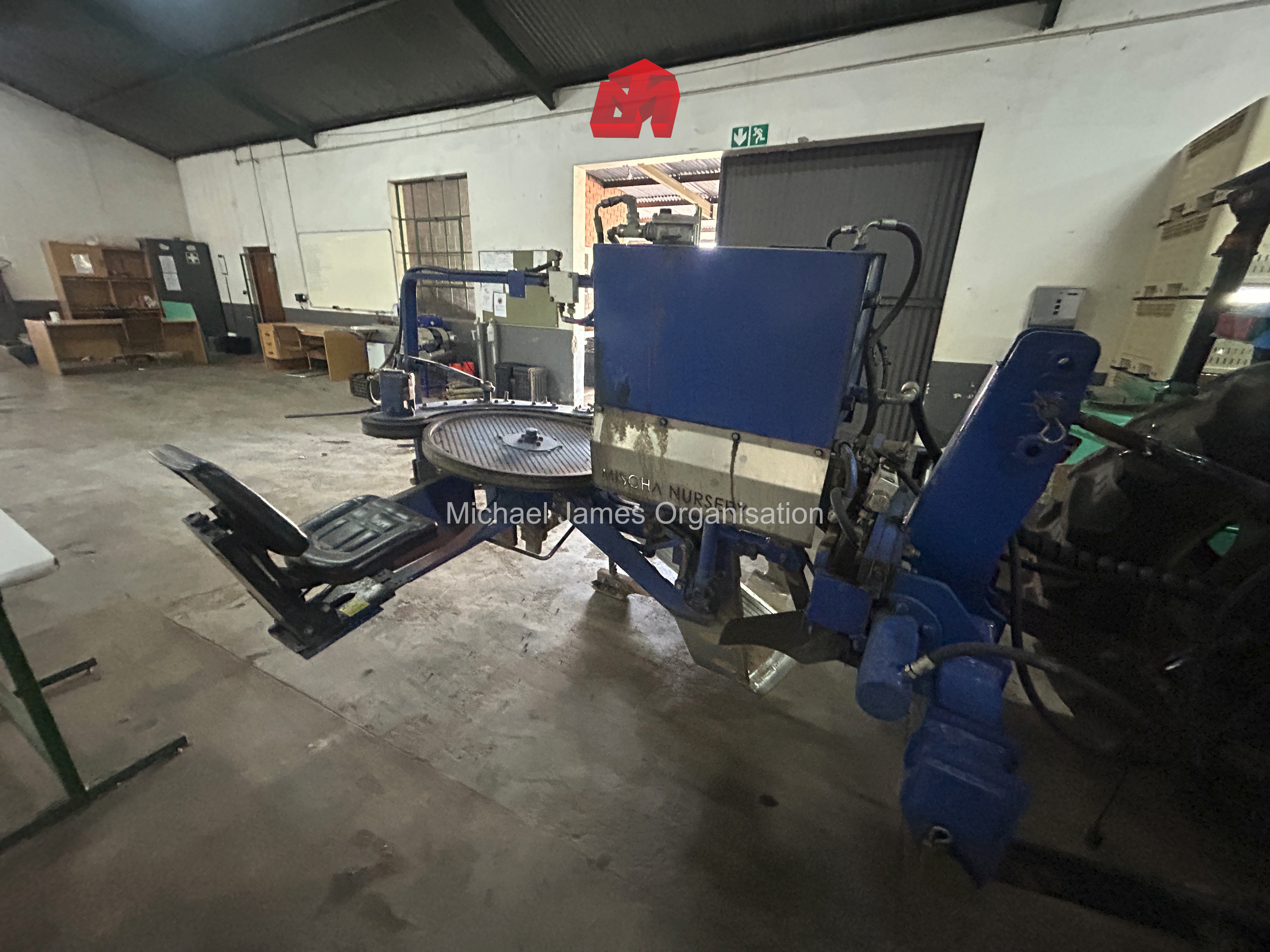 Agricultural, Viticultural, Transport & Workshop Equipment thumbnail 24