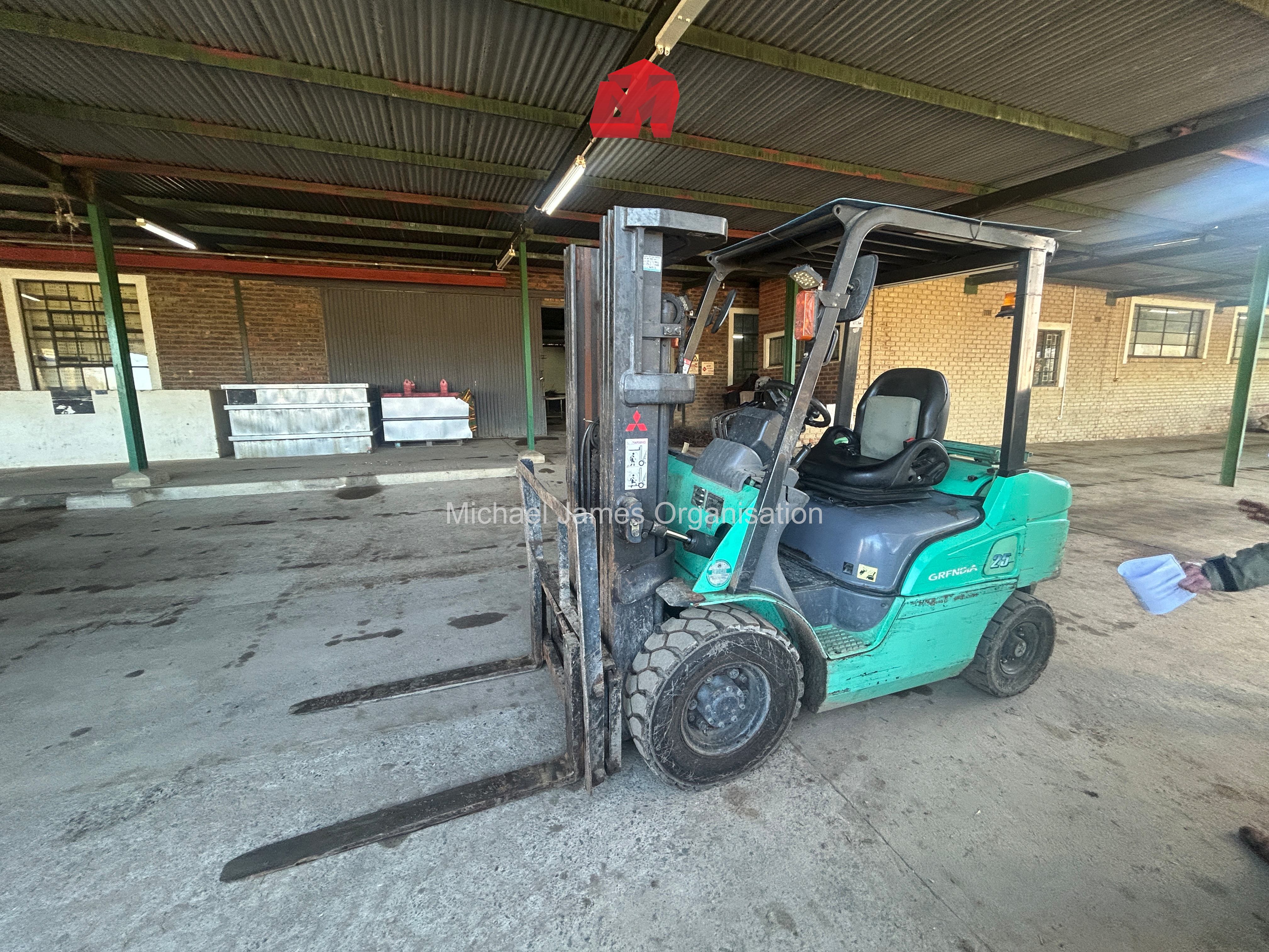 Agricultural, Viticultural, Transport & Workshop Equipment thumbnail 12