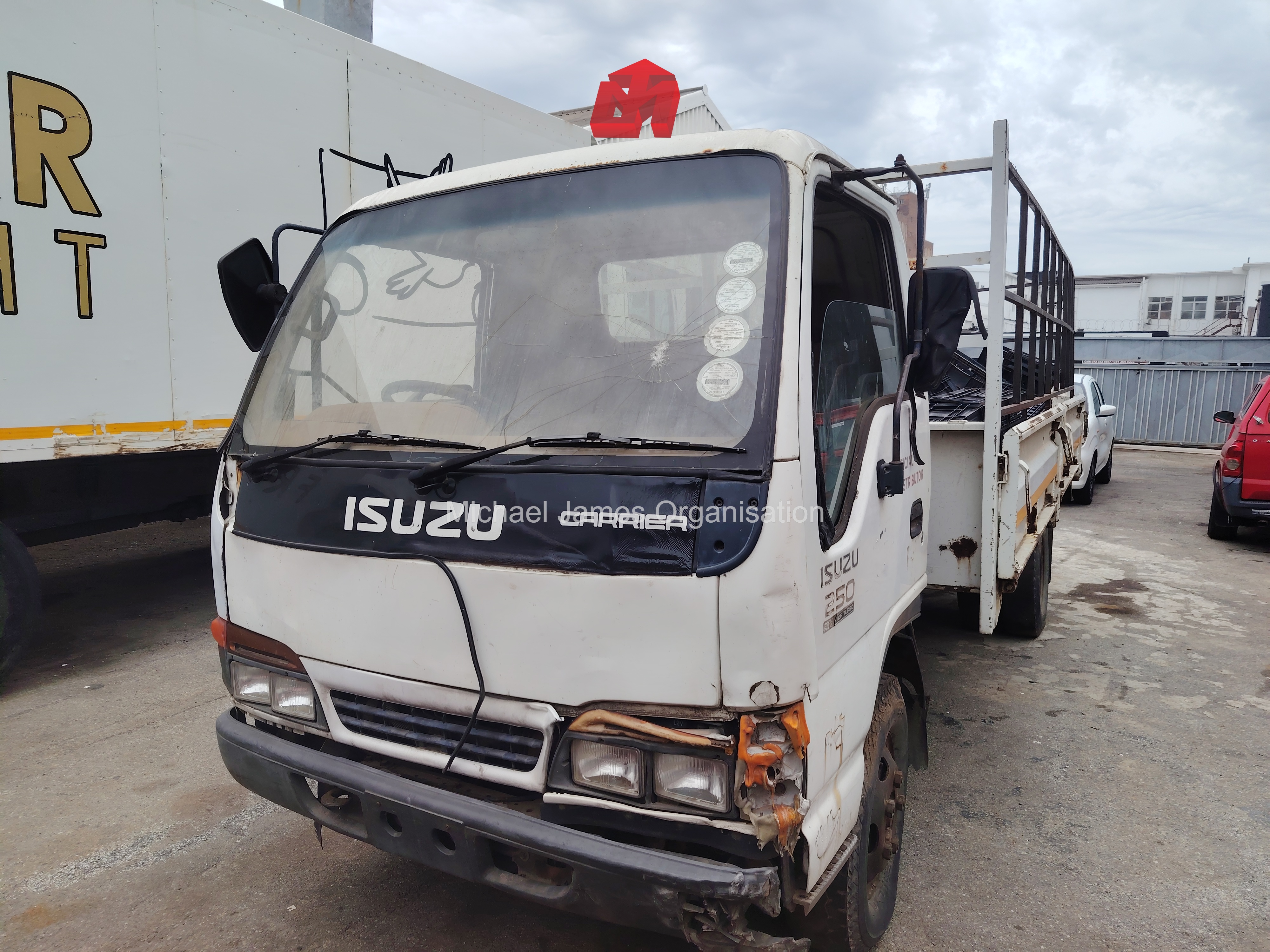 2003 ISUZU CARRIER 250 TURBO F/C C/C thumbnail 3