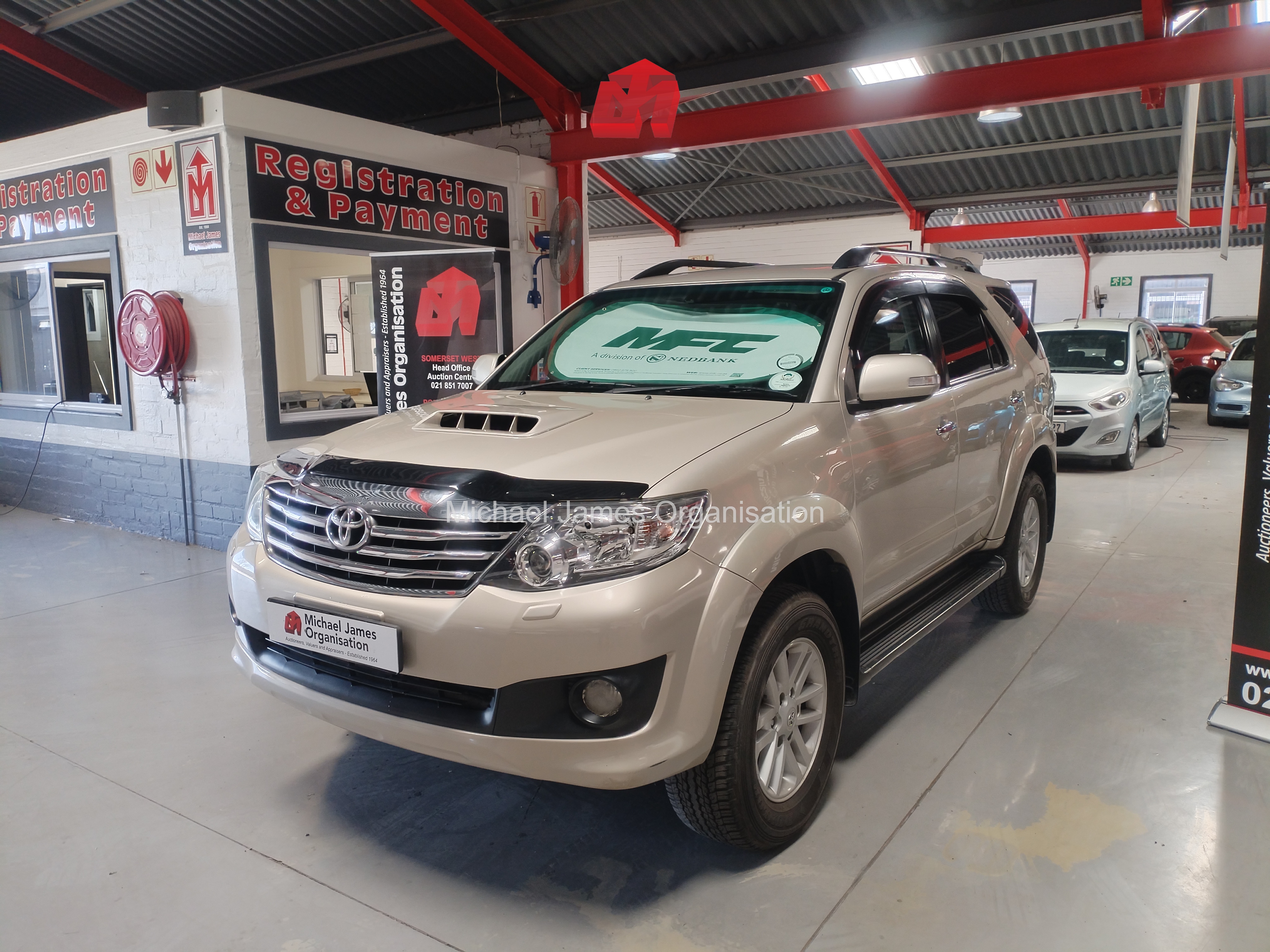 2014 TOYOTA FORTUNER 3.0 D-4D R/B