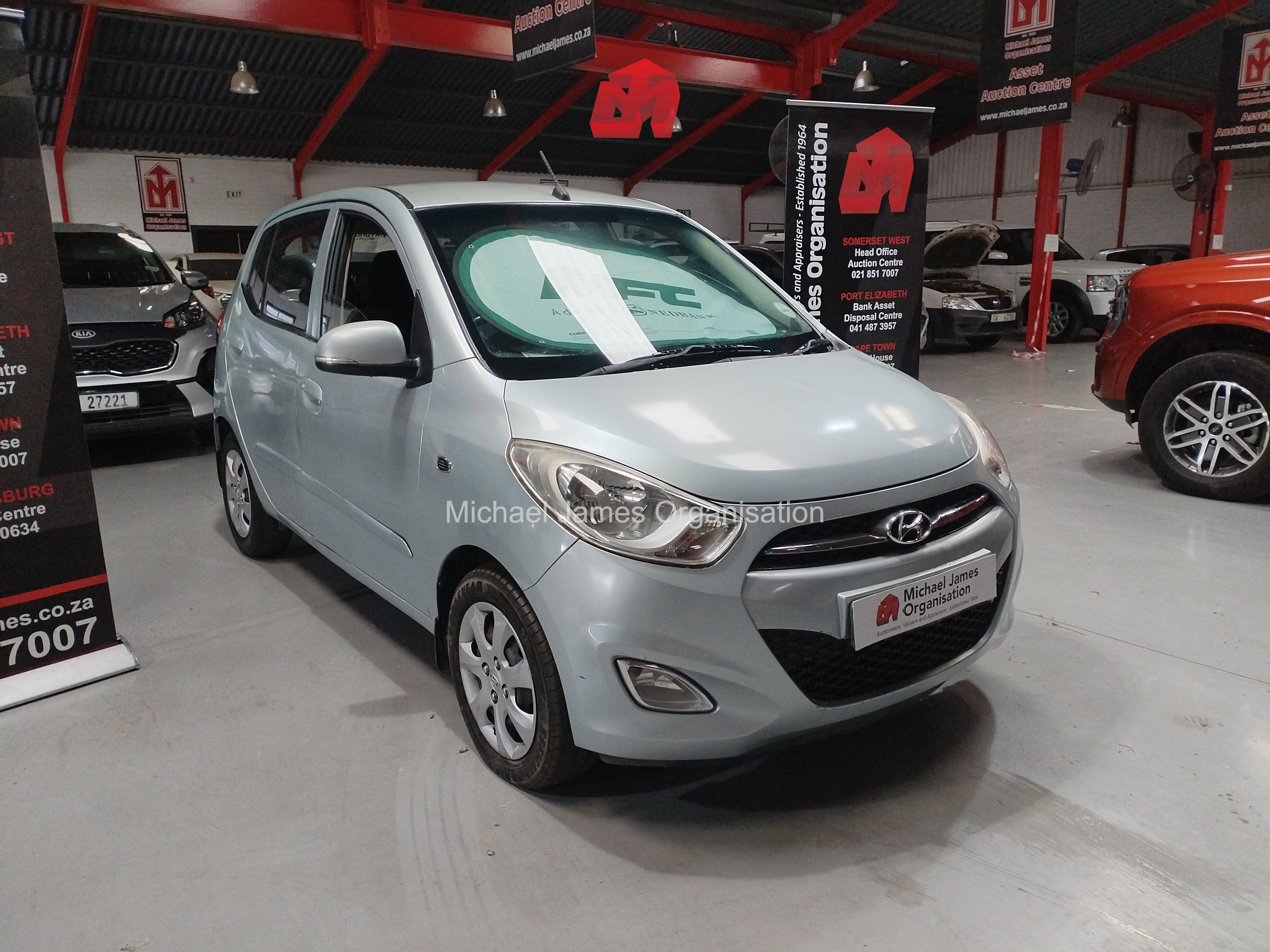 2013 HYUNDAI i 10 1.25 GLS/FLUID A/T thumbnail 3
