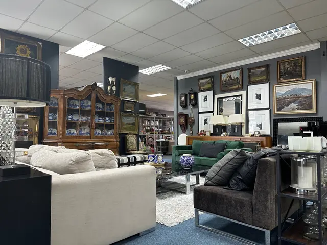 Onsite Warehouse Auction - Somerset West A-3447