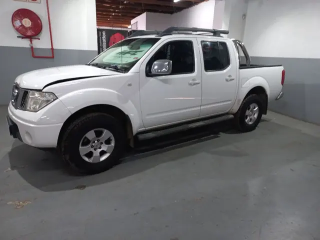 2011 Nissan Navara 2.5 dCi LE 4x4 P/U D/C