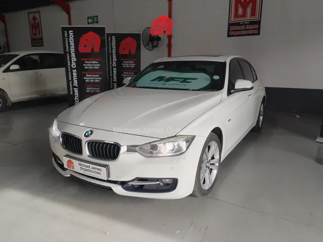 2015 BMW 320i SPORT LINE A/T