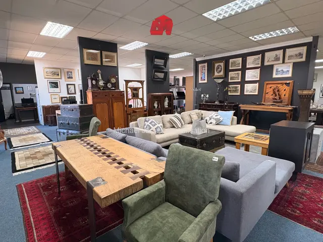 Quality Furniture, Antiques, Art & Collectables Auction