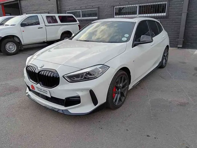 2022 BMW 118i MZANSI EDITION A/T
