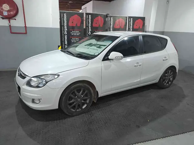 2011 HYUNDAI I30 1.6