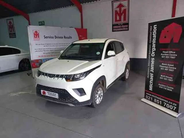 2018 Mahindra Kuv 100 1.2