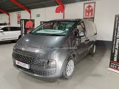 2022 HYUNDAI STARIA 2.2D EXECUTIVE A/T thumbnail 1