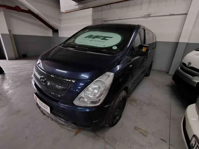 2011 HYUNDAI H1 CRDI (VGT) WAGON A/T