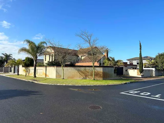Lovely Family Home - Sonkring - Brackenfell