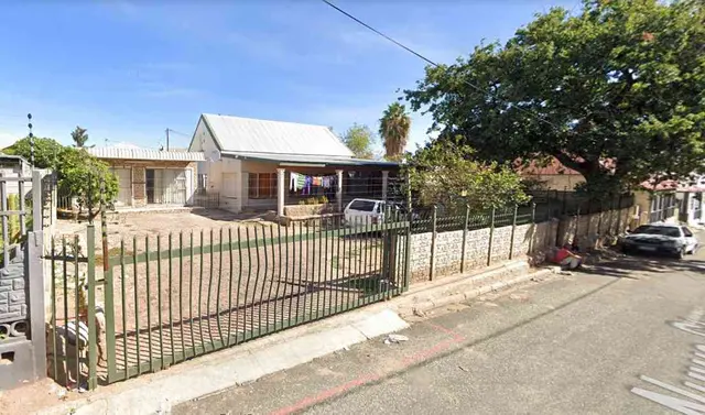 1 Nuwe Street, Oudtshoorn