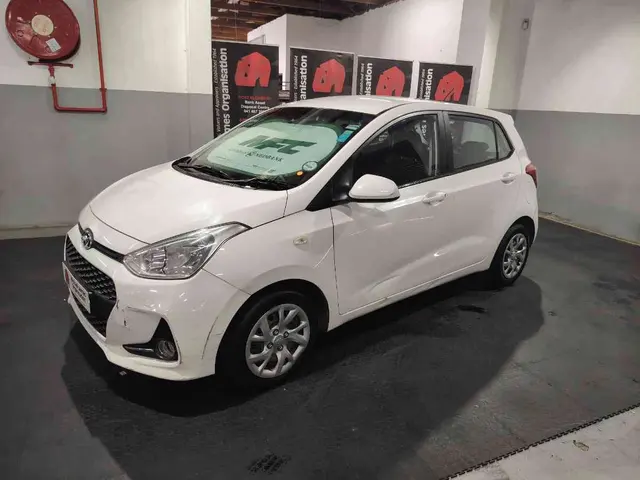 2018 HYUNDAI GRAND i10 1.0 MOTION