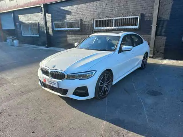 2022 BMW 320i M Sport A/T