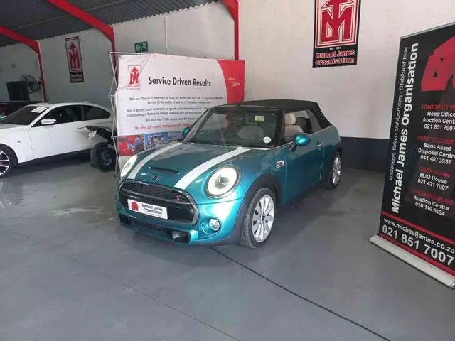 2018 Mini Cooper S Convertible A/T