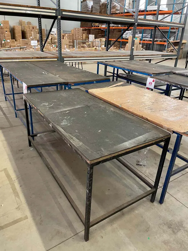 4 X VARIOUS SIZE WORK TABLES