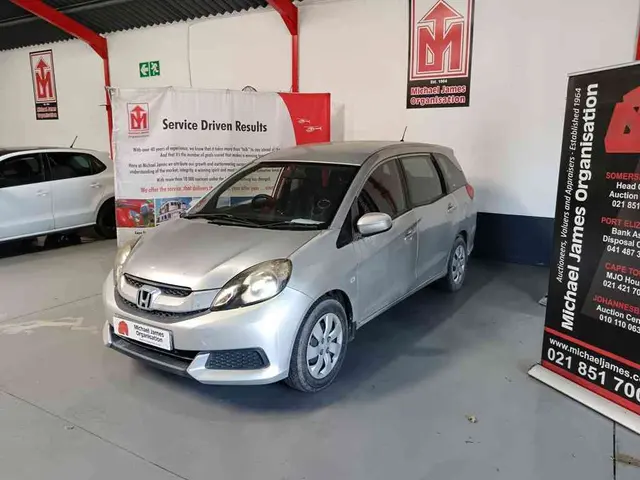 2016 HONDA MOBILIO 1.5