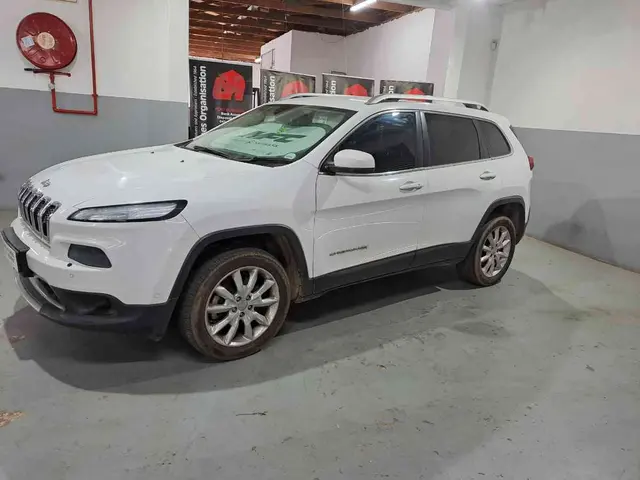 2014 Jeep Cherokee 3.2 Limited AWD A/T