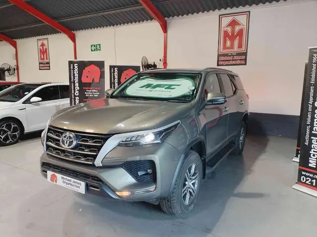 2021 TOYOTA FORTUNER  2.4GD-6