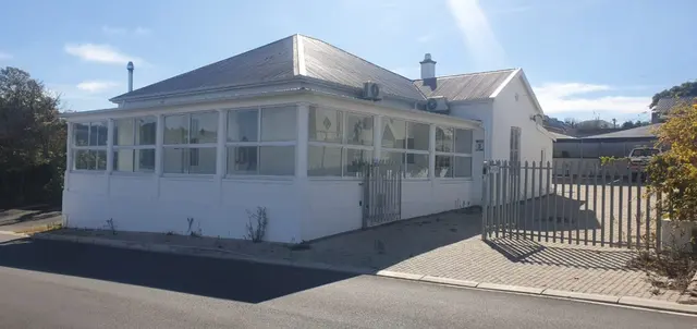 Onsite Liquidation Auction - Charming Business Property Malmesbury A-3508