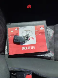 2019 TOYOTA YARIS 1.5 Xs 5Dr thumbnail 13