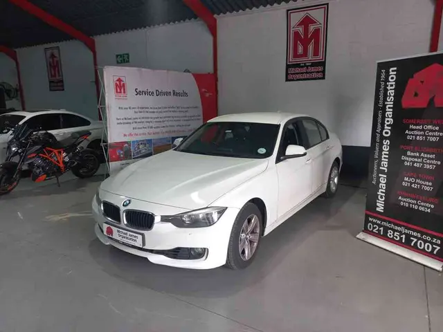 2015 BMW 320i A/T