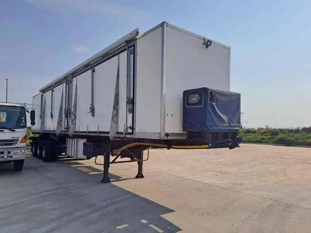 15m Tri-Axle Stage Trailer With Sound System And Generator