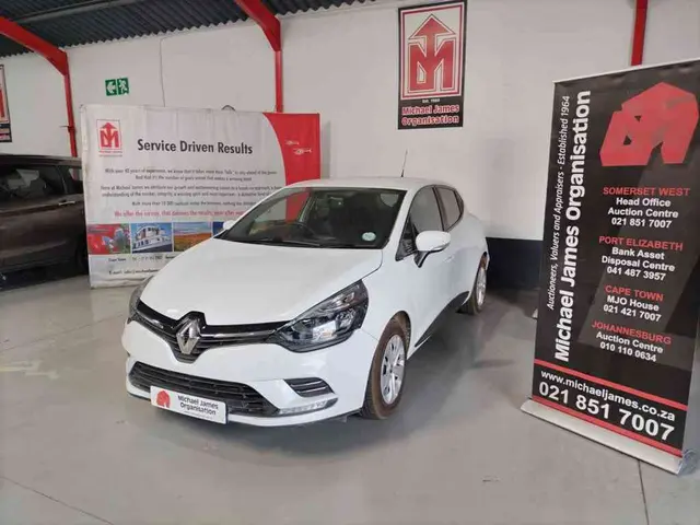 2020 RENAULT CLIO IV 900T
