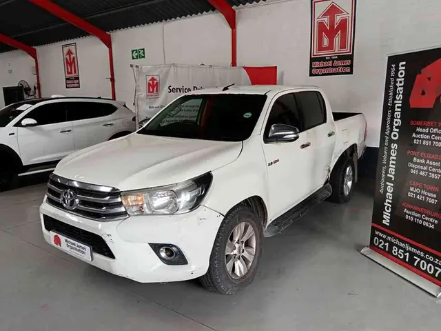 2017 TOYOTA HILUX 2.8 GD 6 RB A/T P/U D/C