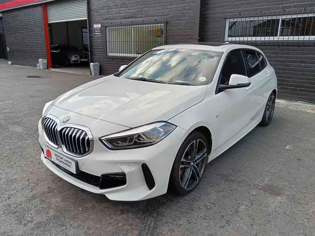 2020 BMW 118i M SPORT A/T
