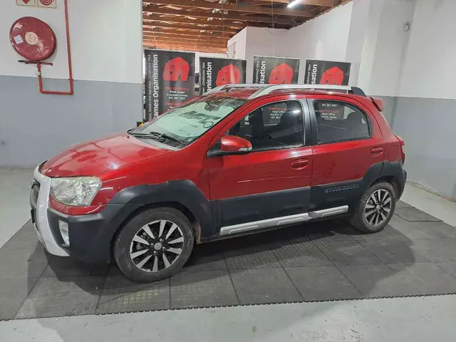 2016 TOYOTA ETIOS CROSS 1.5 Xs (5DR)
