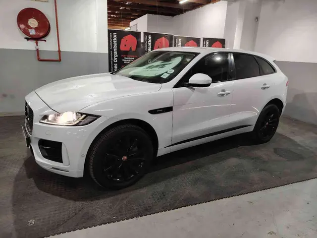 2017 JAGUAR F PACE 3.0D AWD R-SPORT