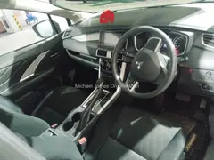 2023 MITSUBISHI XPANDER 1.5 A/T thumbnail 6