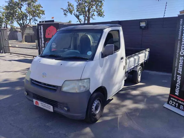 2014 DAIHATSU GRAN MAX