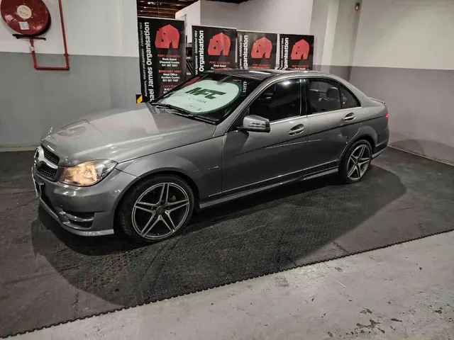 2014 MERCEDES-BENZ C180 BE AVANTGARDE A/T