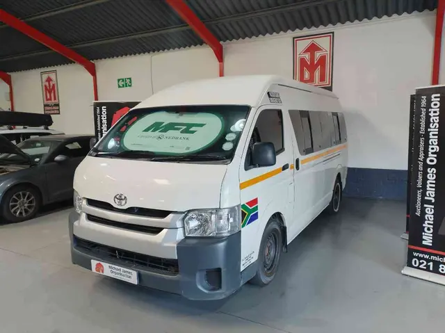 2023 TOYOTA QUANTUM/HIACE 2.5 D-4D