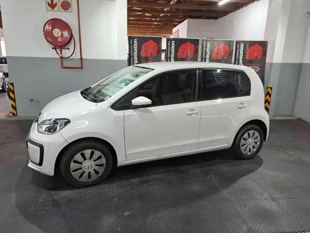 2016 VOLKSWAGEN MOVE UP! 1.0 5DR
