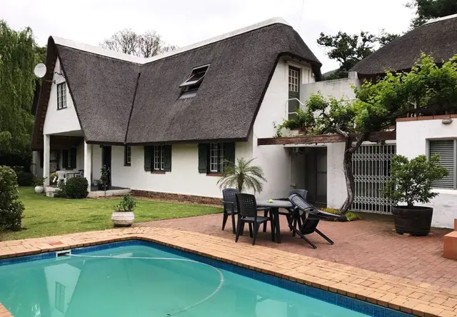 Onsite Insolvency Auction - Thatched Home In The Winelands A-3472
