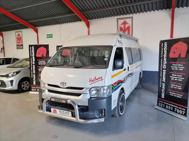 2021 TOYOTA QUANTUM/HIACE 2.5