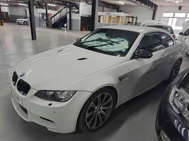 2010 BMW M3 CONVERTIBLE