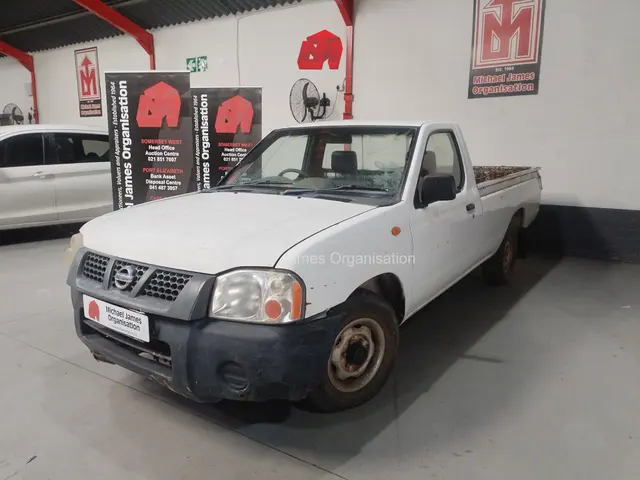2009 NISSAN HARDBODY NP300 2.0i LWB P/U S/C