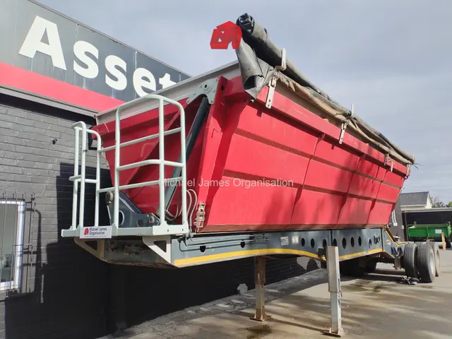 2015 AFRIT SIDETIPPER LINK TRAILER