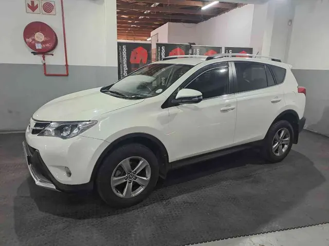 2015 TOYOTA RAV 4 2.0 GX