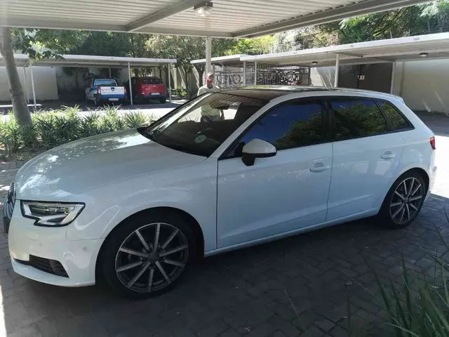 2018 AUDI A3 SPORTBACK 1.0 TFSI STRONIC (30 TFSI) - (STC)