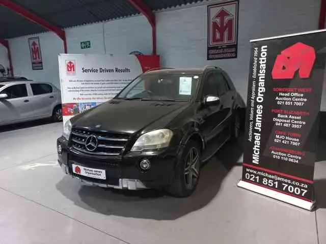 2010 Mercedes-Benz ML 63 AMG