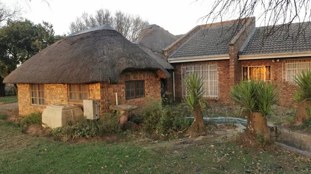 Onsite Power of Attorney Auction - Large AH Stand - Delmas, Mpumalanga A-3419