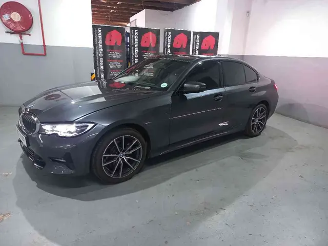 2022 BMW 318i A/T Sport Line A/T (G20)